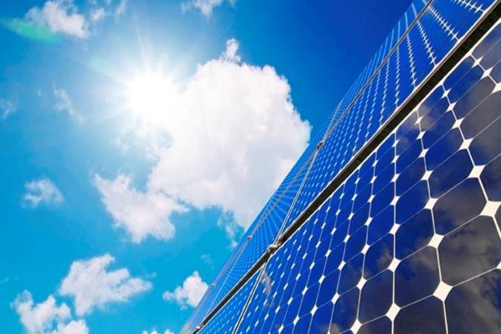 Eigenaren van zonnepanelen hebben meevaller